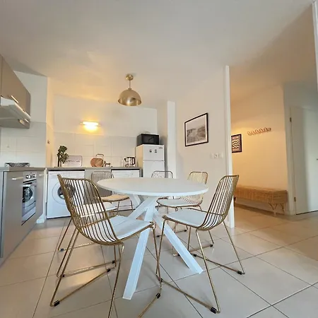 Daire Centre Arcachon, Proche Plage, 6 Couchages, Balcon, Parking, Wifi Inclus - Fr-1-474-258