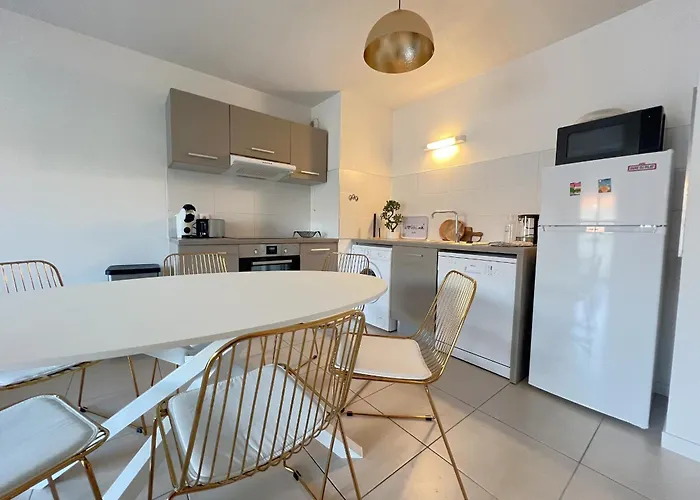 Centre Arcachon, Proche Plage, 6 Couchages, Balcon, Parking, Wifi Inclus - Fr-1-474-258